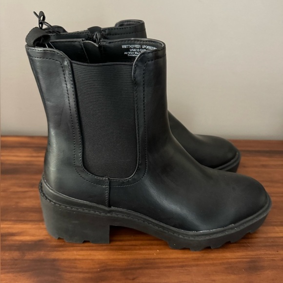 Time and Tru Black Boots Women’s‎ size 10 NWT - Picture 1 of 5